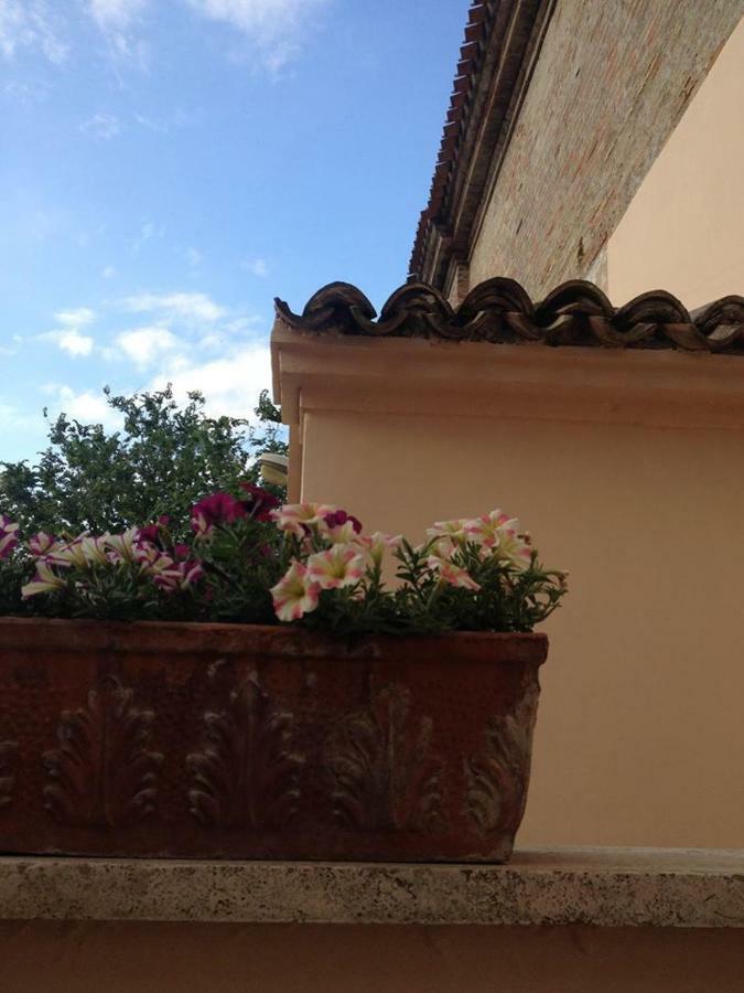 B&B Il Conventino 44 Falconara Marittima Zewnętrze zdjęcie
